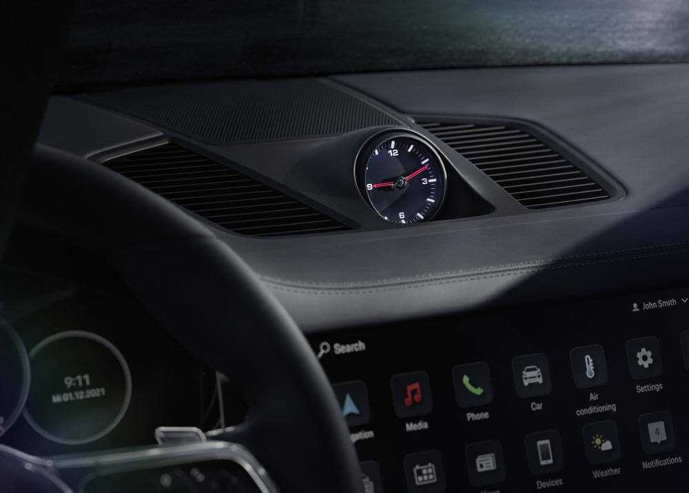 “Porsche” klāstu papildina atsevišķu “Cayenne” modeļu “Platinum Edition” versijas