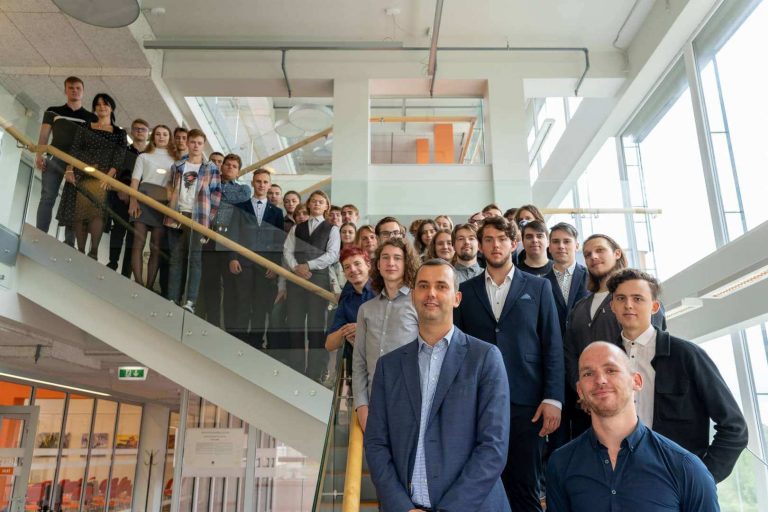RTU aicina eksaktajās zinātnēs izcilus jauniešus pieteikties talantu programmai
