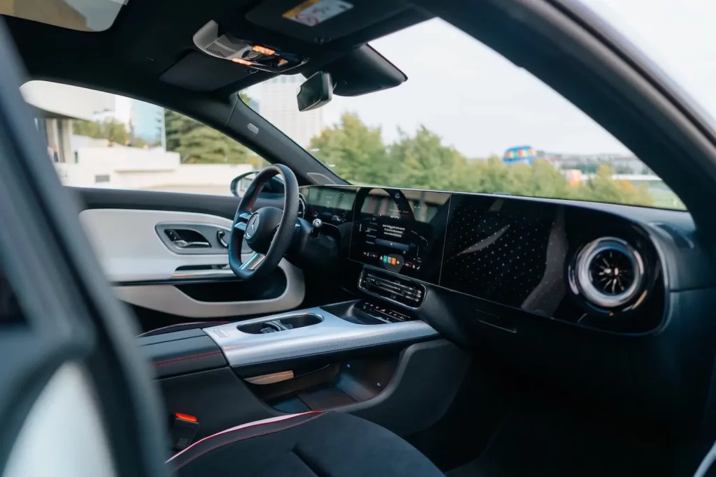 elektromobilis Mercedes-Benz CLA