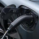 Vai mūsdienu elektroauto jau spēj aizstāt tradicionālos automobiļus?