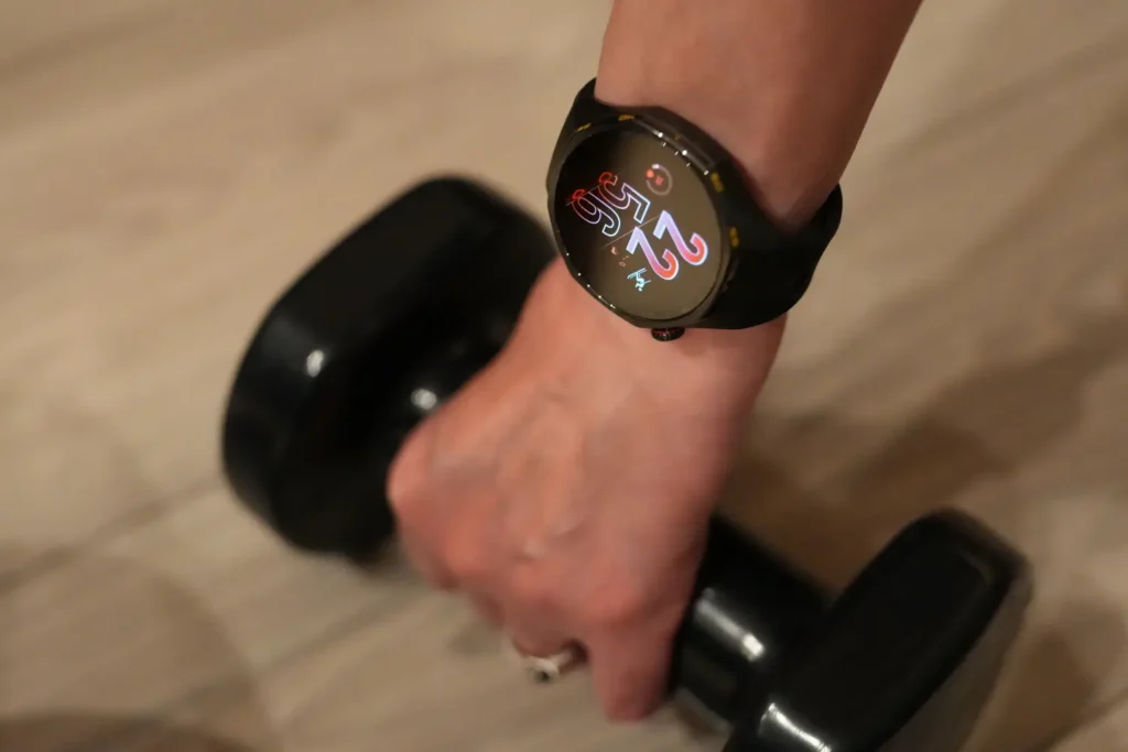 Huawei Watch GT 7 Pro apskats: Tehnoloģiju zvērs, kas izskatās pārāk labi, lai sauktu to tikai par viedpulksteni