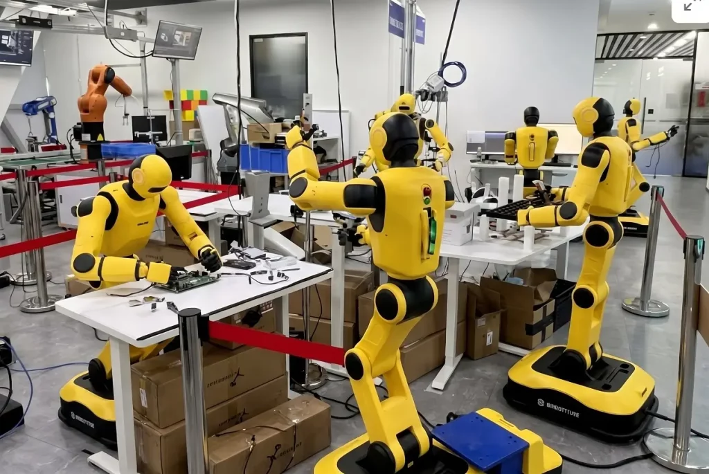 Ķīnas jaunuzņēmums robotus apmāca virtuālā vidē, lai samazinātu izmaksas